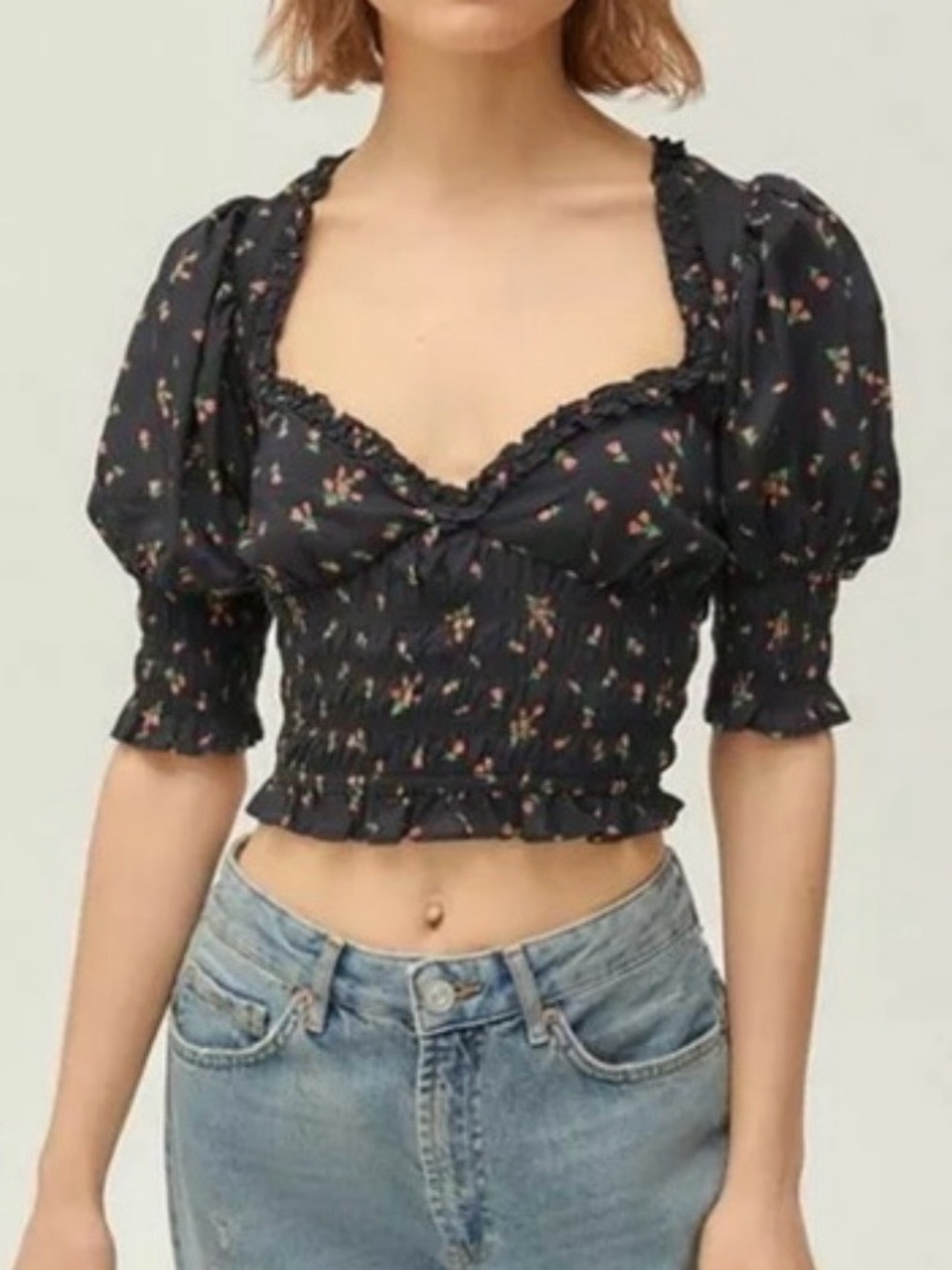 Urban Outfitters UO May Smocked Puff Sleeve Cropped Top Size M